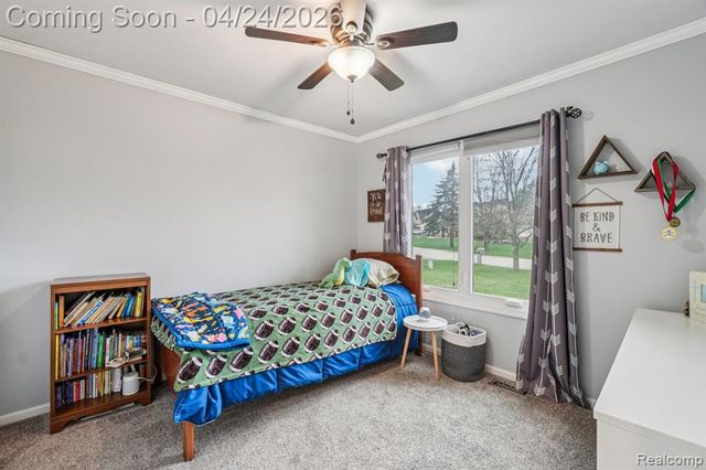 5819 Valley Drive, Clarkston, MI 48348