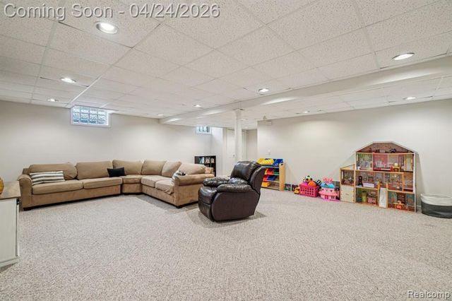 5819 Valley Drive, Clarkston, MI 48348
