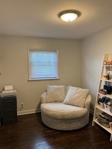 5564 Redwood Avenue, Portage, IN 46368