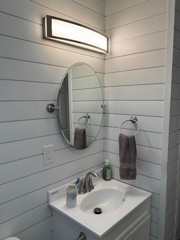 5564 Redwood Avenue, Portage, IN 46368