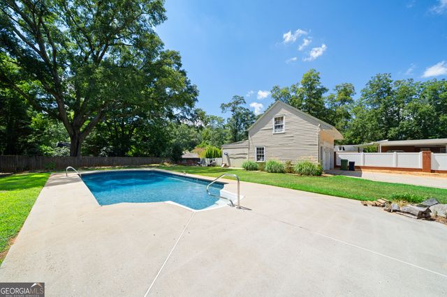 711 Maple Drive, Griffin, GA 30224