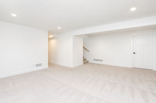 2410 NE 6th Street, Grimes, IA 50111