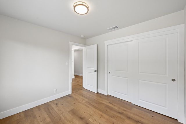 9060 New Dawn Dr, Sacramento, CA 95826