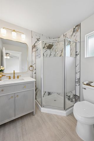 9060 New Dawn Dr, Sacramento, CA 95826