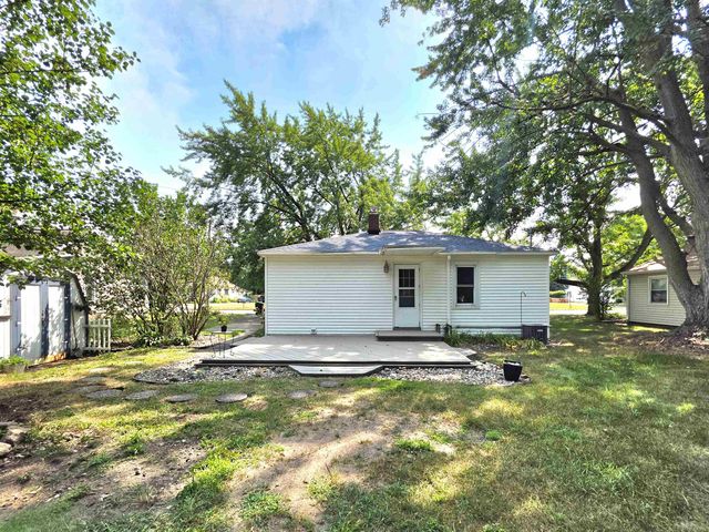 807 Borton Avenue, Essexville, MI 48732