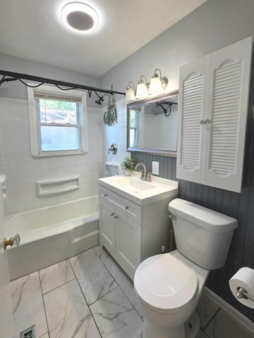 807 Borton Avenue, Essexville, MI 48732