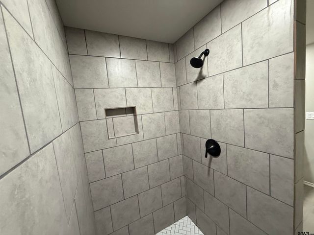 357 PR 6292, Mineola, TX 75773