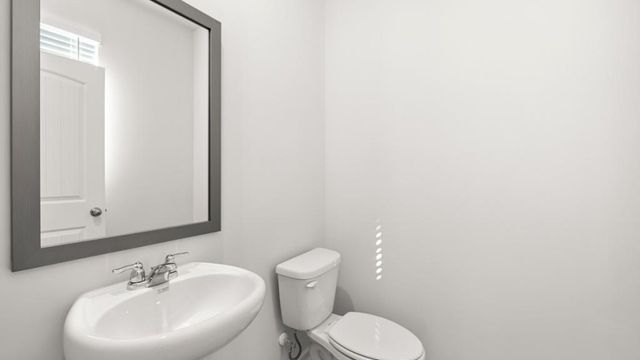 68 King Village, Braselton, GA 30517