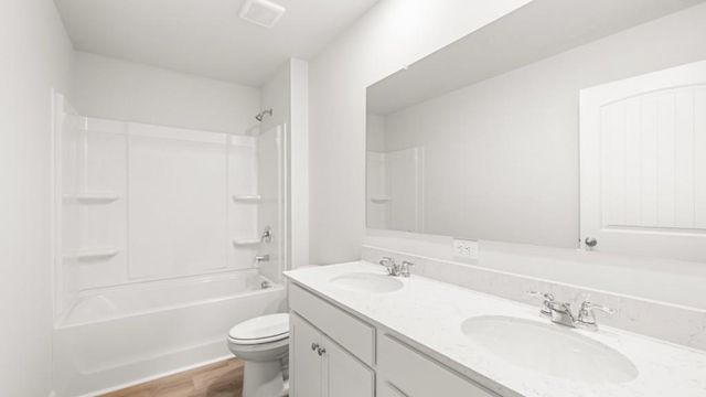 68 King Village, Braselton, GA 30517