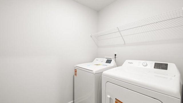 68 King Village, Braselton, GA 30517