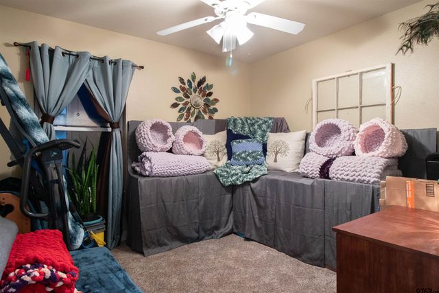 318 Amanda Ct, Whitehouse, TX 75791