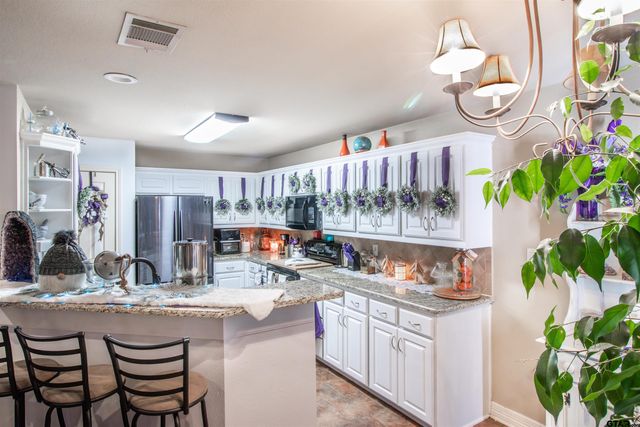 318 Amanda Ct, Whitehouse, TX 75791