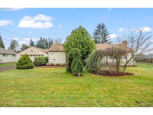 190 HUNSAKER Ln, Eugene, OR 97404