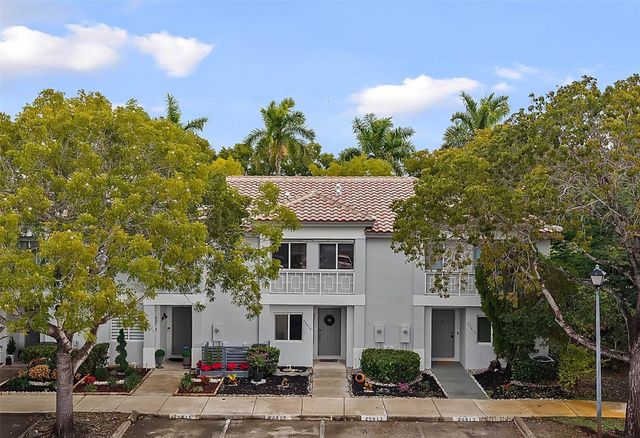 20815 NW 2nd Street 20815, Pembroke Pines, FL 33029