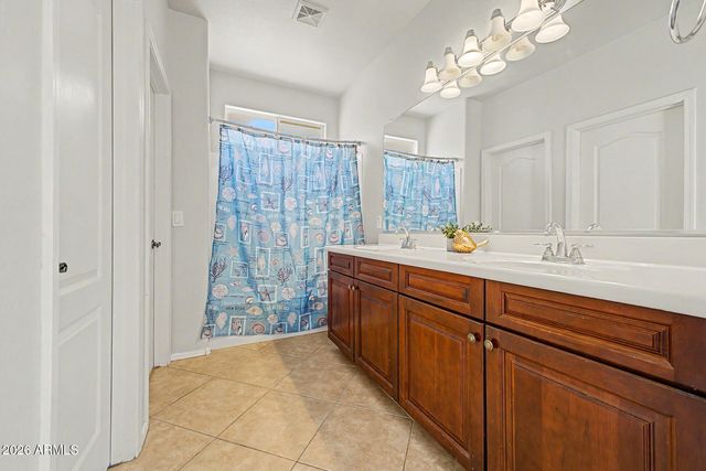 4343 E OAKLAND Street, Gilbert, AZ 85295