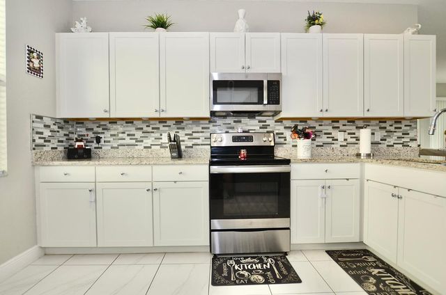 1897 NW Cataluna Circle, Port St. Lucie, Port St Lucie, FL 34986