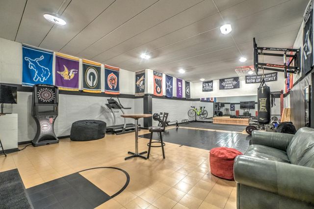 2928 Jonquil Trail N, Lake Elmo, MN 55042