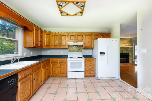 1933 Pleasant Road, Fort Mill, SC 29708
