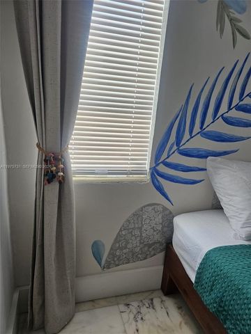 801 8th St 201, Miami Beach, FL 33139