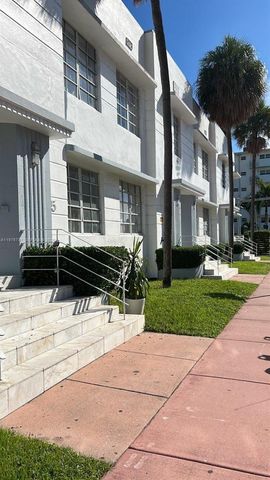 801 8th St 201, Miami Beach, FL 33139