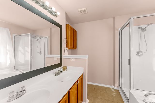 6942 Caribou Crk, San Antonio, TX 78244