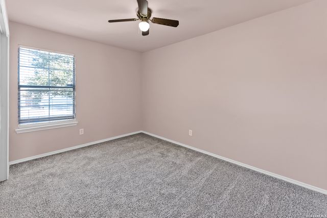 6942 Caribou Crk, San Antonio, TX 78244