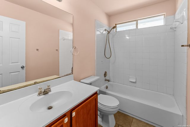 6942 Caribou Crk, San Antonio, TX 78244