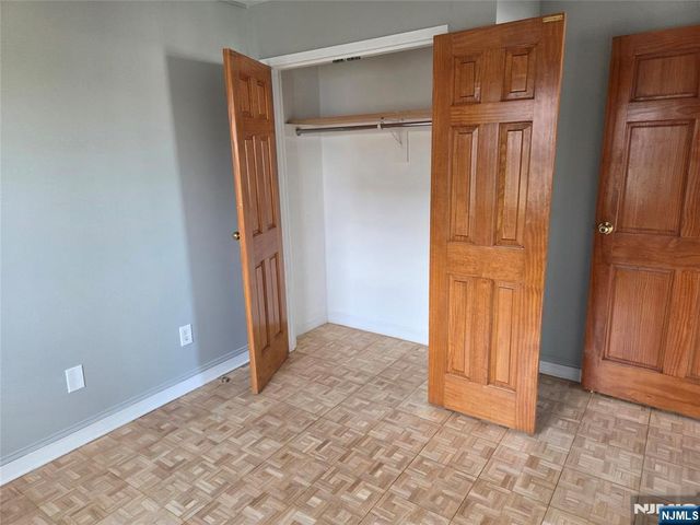 2401 Bergenline Avenue 3H, Union City, NJ 07087