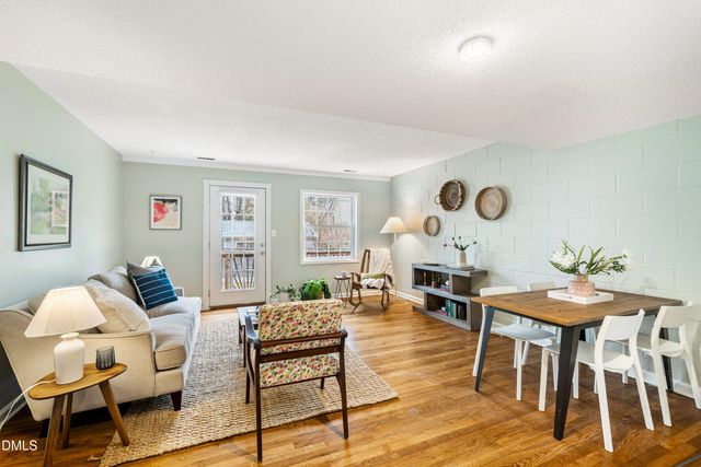 400 Davie Road 57, Carrboro, NC 27510