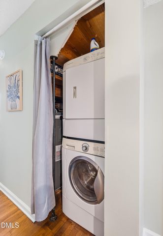 400 Davie Road 57, Carrboro, NC 27510