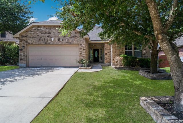 570 American Flag, Schertz, TX 78108