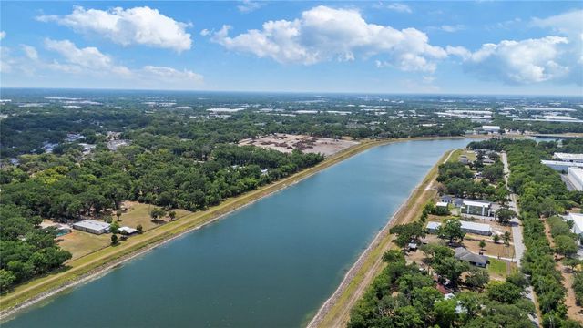 5015 GARDEN LANE, Tampa, FL 33610