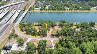 5015 GARDEN LANE, Tampa, FL 33610