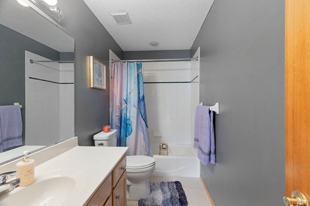 20568 Jupiter Path, Lakeville, MN 55044