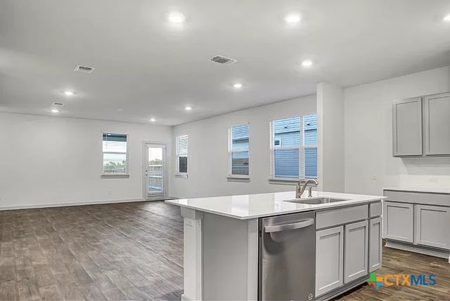 10601 Seguin Street, Austin, TX 78754