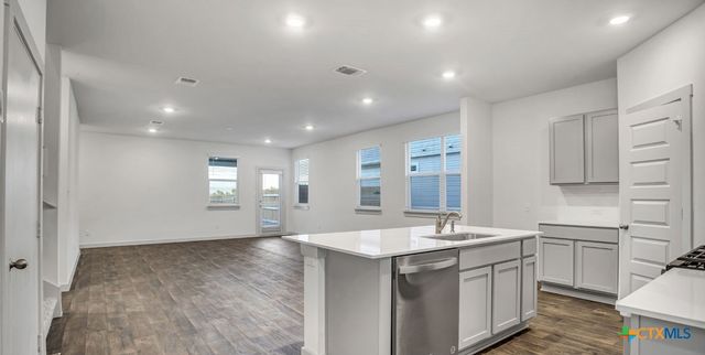 10601 Seguin Street, Austin, TX 78754