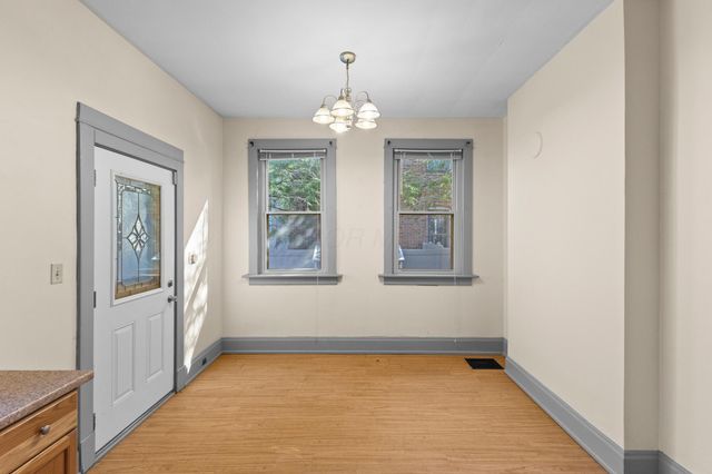 624 Franklin Avenue, Columbus, OH 43215