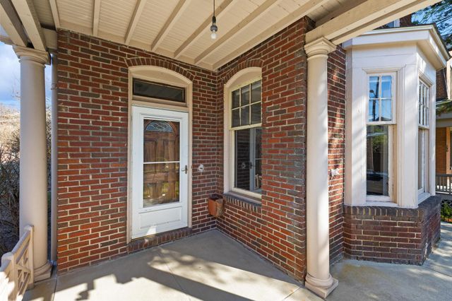 624 Franklin Avenue, Columbus, OH 43215