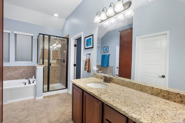 516 Pecan Farms, New Braunfels, TX 78130