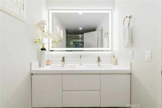 11702 Christy, Cerritos, CA 90703