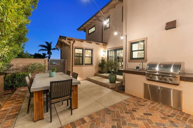 3929 Alameda Dr, San Diego, CA 92103