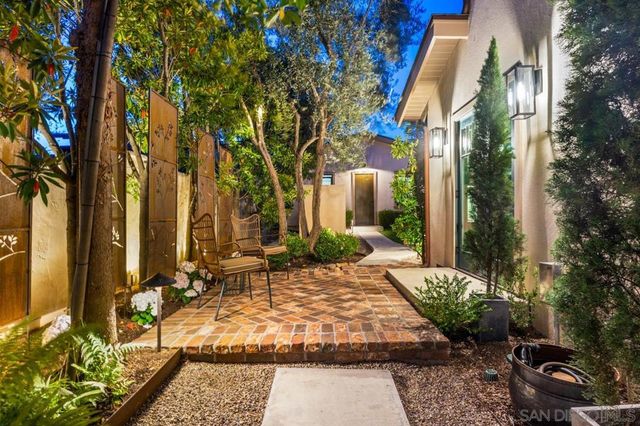 3929 Alameda Dr, San Diego, CA 92103
