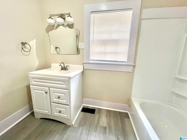 621 ALICE STREET SW, Bessemer, AL 35022