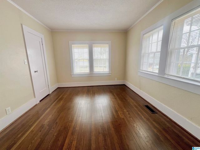 621 ALICE STREET SW, Bessemer, AL 35022