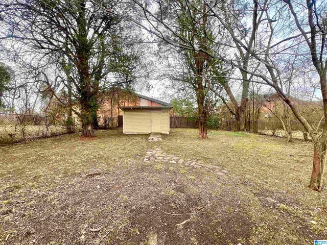 621 ALICE STREET SW, Bessemer, AL 35022