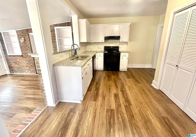 621 ALICE STREET SW, Bessemer, AL 35022