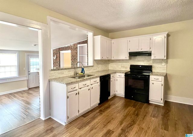 621 ALICE STREET SW, Bessemer, AL 35022