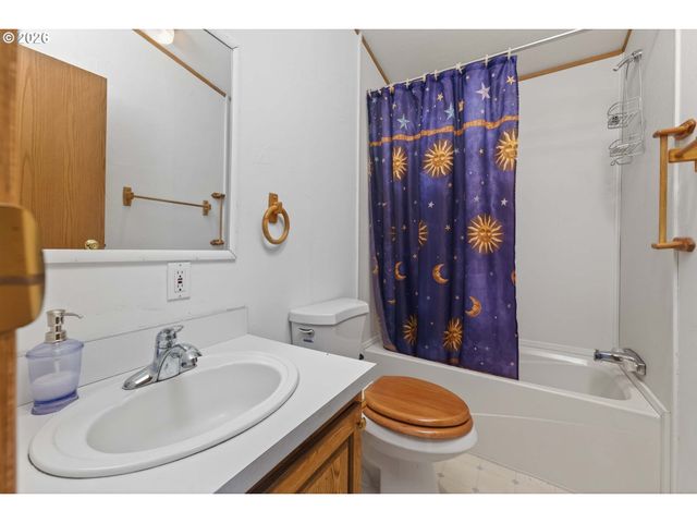 10505 Ne 53RD Ave, Vancouver, WA 98686