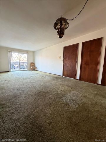 54743 Shelby Road 62, Shelby Charter Township, MI 48316