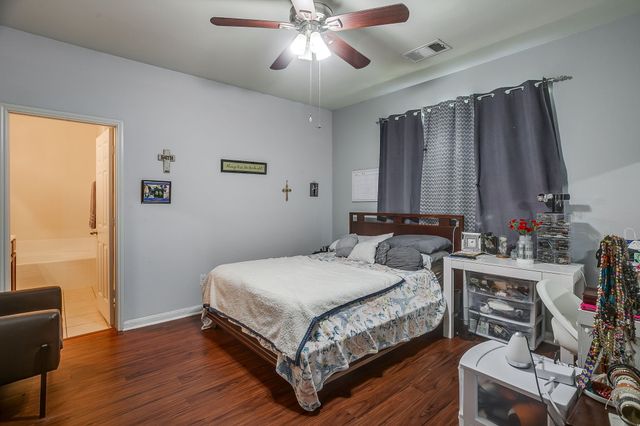 513 Bailer Drive, Crowley, TX 76036